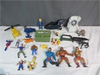 Nice Lot of Action Figures, Small Figures, Parts