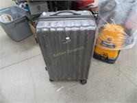 Samsonite Rolling Luggage, hard shell