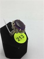 14K YELLOW GOLD RING WITH AMETHYST CENTER GEMSTONE