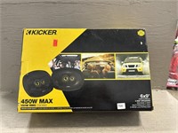 Kicker 6x9in 450W Speakers
