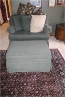KING HICKORY OVERSIZED ARM CHAIR AND OTTOMAN