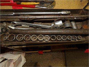 Tray of sockets wrench more