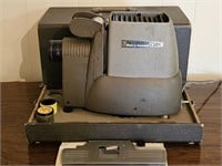 Vintage 1960's Bell & Howell #500 Slide Projector