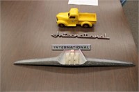 IH collectable emblems & scale truck