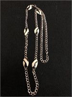 Black and White Fashion Necklace
