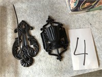 2 Metal Decorations