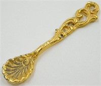 Vintage Salt Spoon - Gold Metal with Shell Shaped
