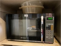 Emerson Microwave Oven