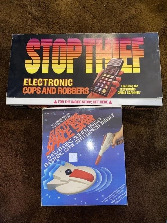 ELECTRONIC SPACE SHIP VINTAGE TARGET GAME &