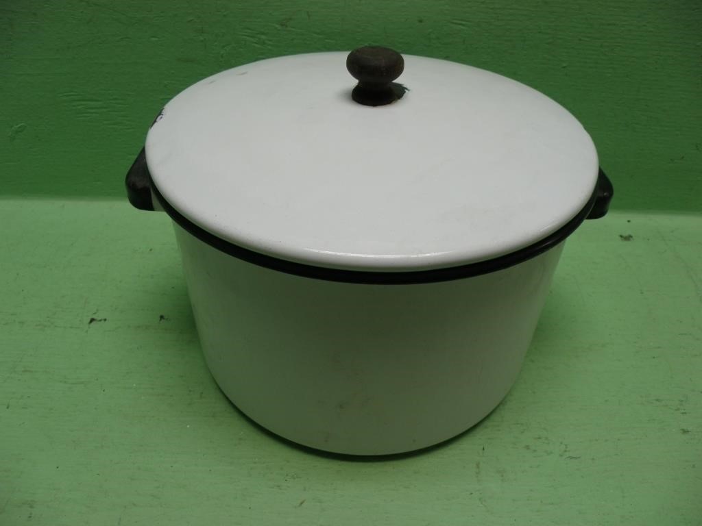 Vintage Enamel Stock Pot With Lid