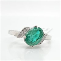 Certified 10K  Natual Emerald(1.1ct) Six Diamonds(