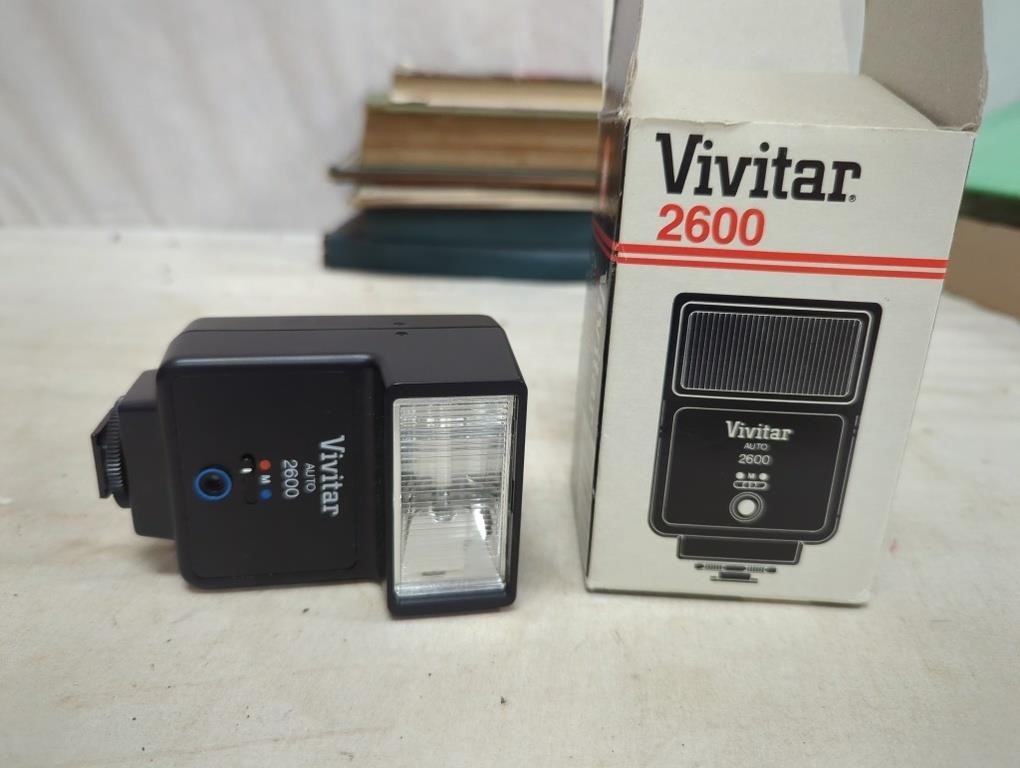 Vivitar 2600 flash