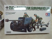 military model kit