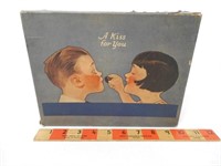 5 lbs Cardboard box Hershey Kisses