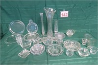 Collector Glassware - Ashtray, Pyrex & More