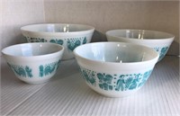 Pyrex nesting bowls teal farmer & wife, chickens