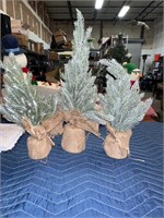 BURLAP TREES QTY 3