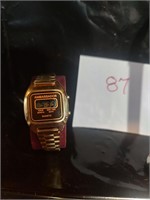 RARE VINTAGE LADIES AMBASSADOR DIGITAL WATCH