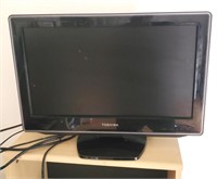 21 " Toshiba LCD TV w/ Remote