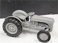 Ertl 1985 Ford 9 N Metal Tractor See Size