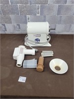 The Champion worls finest juicer (fix or parts)
