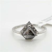 PLATINUM PT950 DIAMOND (0.68CT,I3,GRAY)+0.1CT