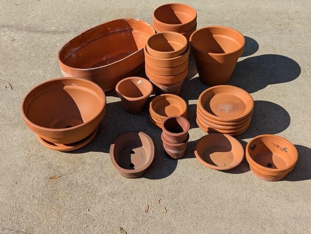 Various Sized Terracotta Planter Pots