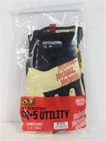 Mechanix Wear: Cut Resistant CR+5 Utility Gloves L