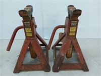 Pair of two ton jack stands