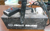 VEI Smoke Machine Model V-930 14½" x 8"