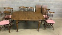 Temple Stuart Dining Table w/ 6 Chairs & 2 Leafs