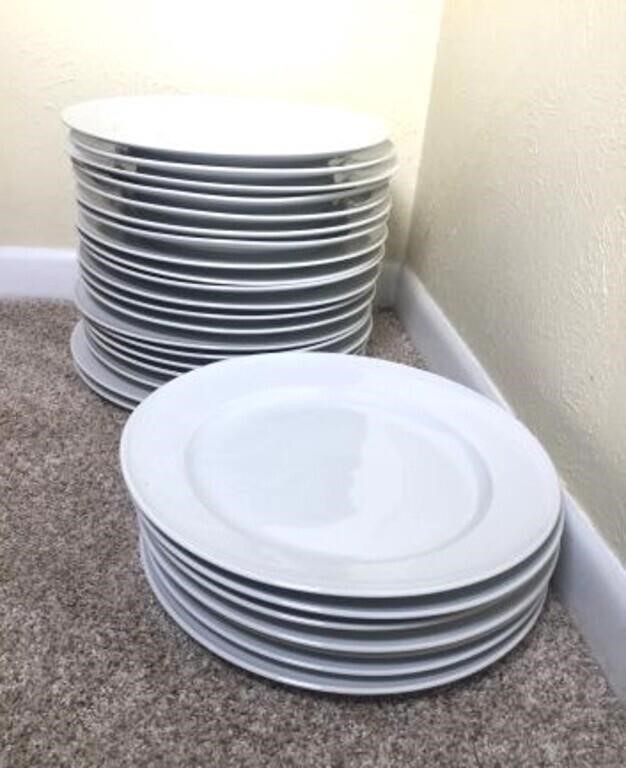 Seltman Weidenn Porcelain Dinner Plates