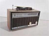 Vintage Juliette El Liden Medium Wave Radio