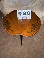 Modern drop leaf table, 26X24