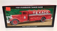 ERTL Texaco 1939 Studebaker Tanker Bank 1:25 Scale