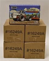 5 1/64 Ertl Case 4890 2014 National Farm Toy Show