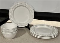 7-piece Dotted Pattern Plate Set with Bowls