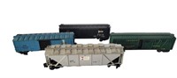 FOUR VINTAGE LIONEL TRAIN CARS