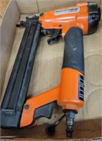 PNEUAMTIC NAILER