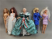Lot of 5 Barbies
