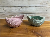 PAIR OF VINTAGE MCCOY SHELL PLANTERS