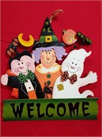 Avon Halloween Friends Door Hanger