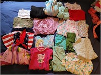 Girls clothes. Size 5T.