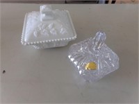 2 candy dishes