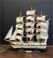 Model Whaling Ship