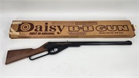 DAISY MODEL 105 PAL BB GUN W/ BOX