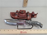 GCS Custom knife and leather sheath.