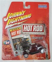 Johnny Lightning 1932 Ford 5-Window Coupe