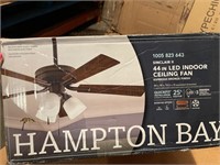Hampton bay 44in LED ceiling fan