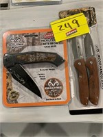 SEALED MOSSY OAK KNIFE SET, SEALED REALTREE XTRA